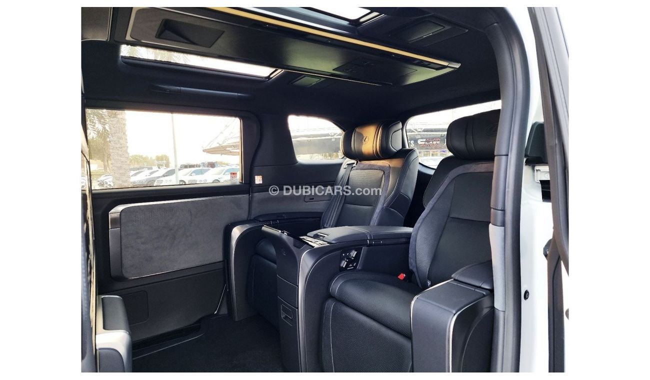 لكزس LM 350h Lexus LM350H VIP