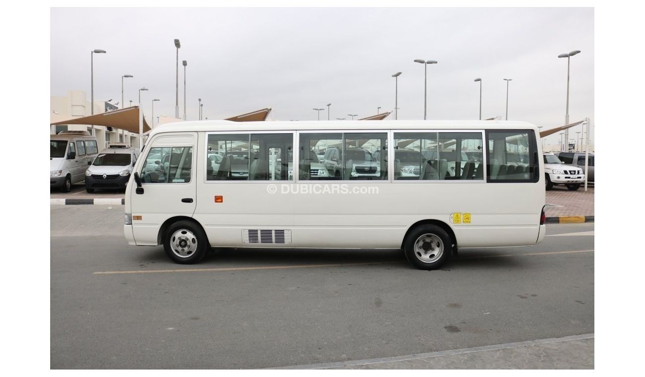 Toyota Coaster 30 SEATER BUS WITH GCC SPECS -EXCELLENT CONDITION