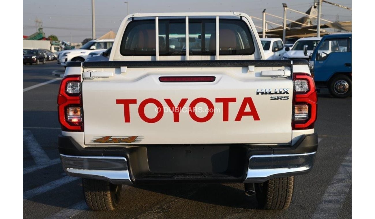 تويوتا هيلوكس 2025 TOYOTA HILUX DOUBLE CAB SR5 2.7L PETROL 4WD 5-SEAT AUTOMATIC