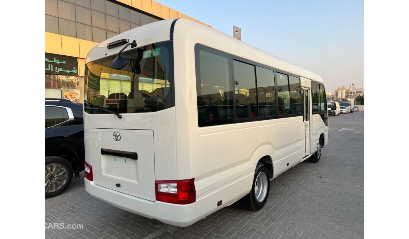 تويوتا كوستر 2024 Toyota Coaster 23-Seater 3-Point Seatbelts 4.2L 6-Cyl Diesel M/T RWD