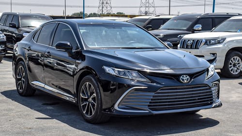 Toyota Camry 2.5 L Hybrid