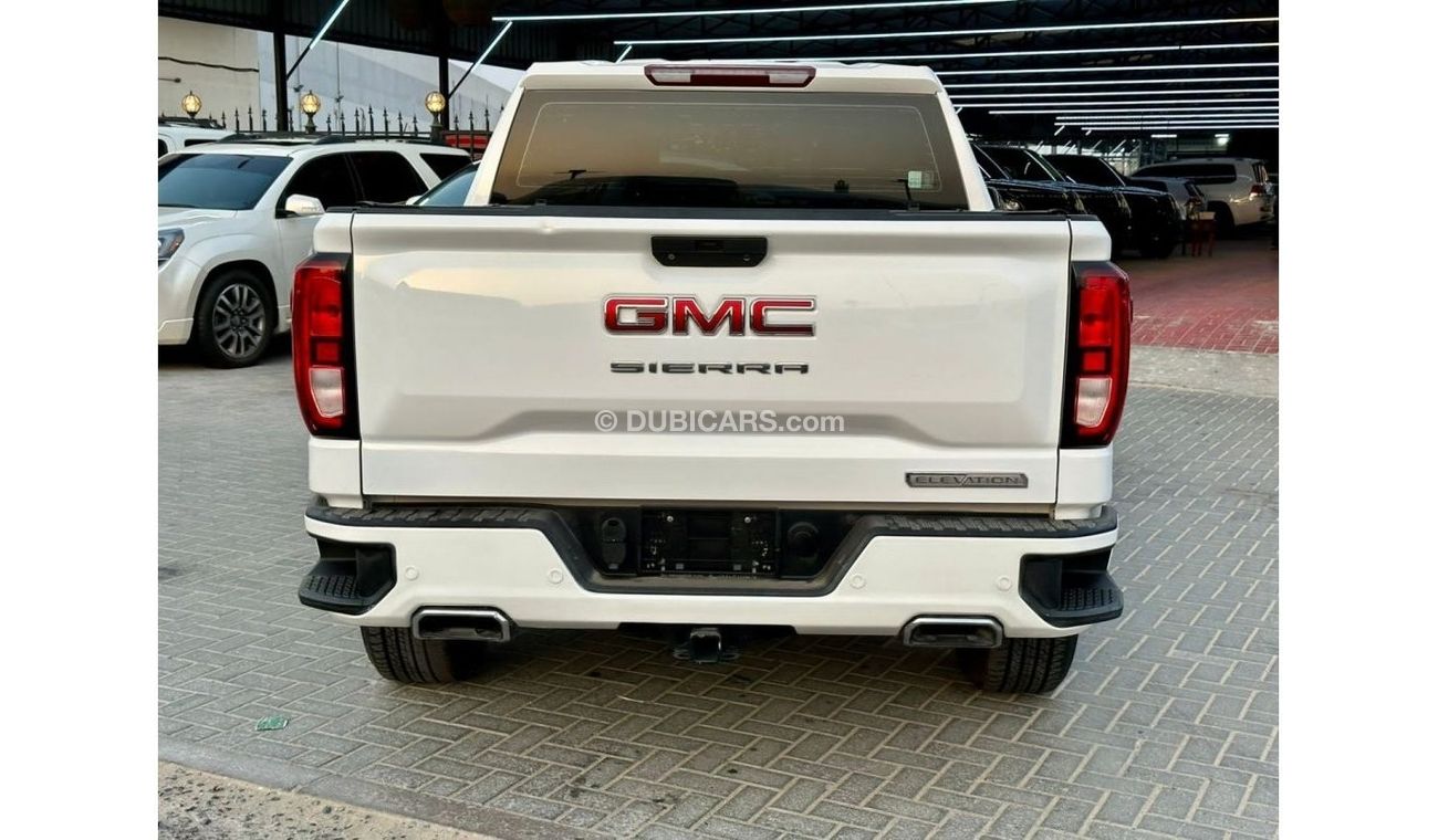 GMC Sierra