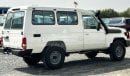 Toyota Land Cruiser Hard Top Toyota/LC78 DSL 4.2L MT/0AEH2 13 seater