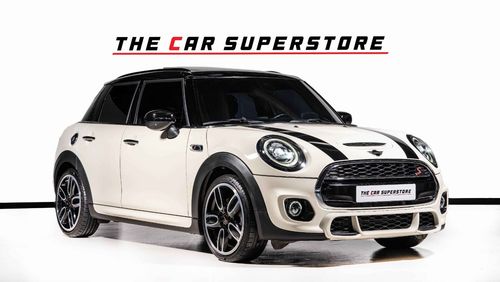 ميني كوبر John Cooper Works 2.0L (228 HP) 2020-MINI COOPER S JCW-GCC-FSH WITH MAIN DEALER-SERVICE CONTRACT AND