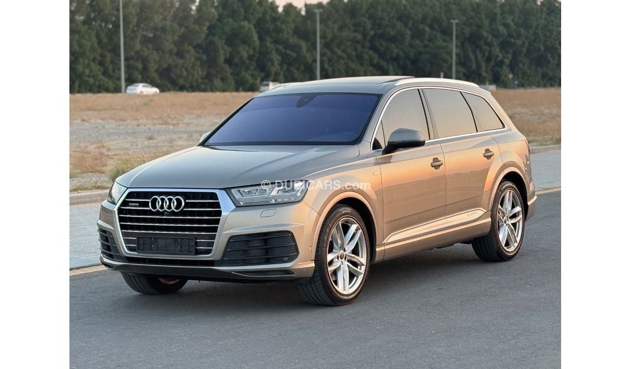 Audi Q7 45 TFSI quattro Luxury 3.0L