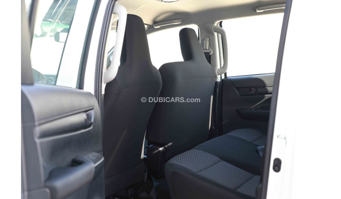 تويوتا هيلوكس 2025 TOYOTA HILUX DLXG 2.4 - WHITE inside BLACK | Export Only