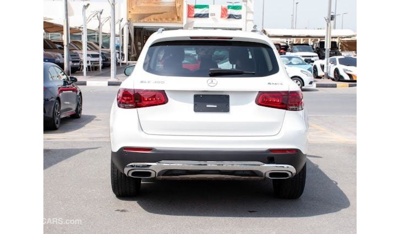 مرسيدس بنز GLC 300 4MATIC