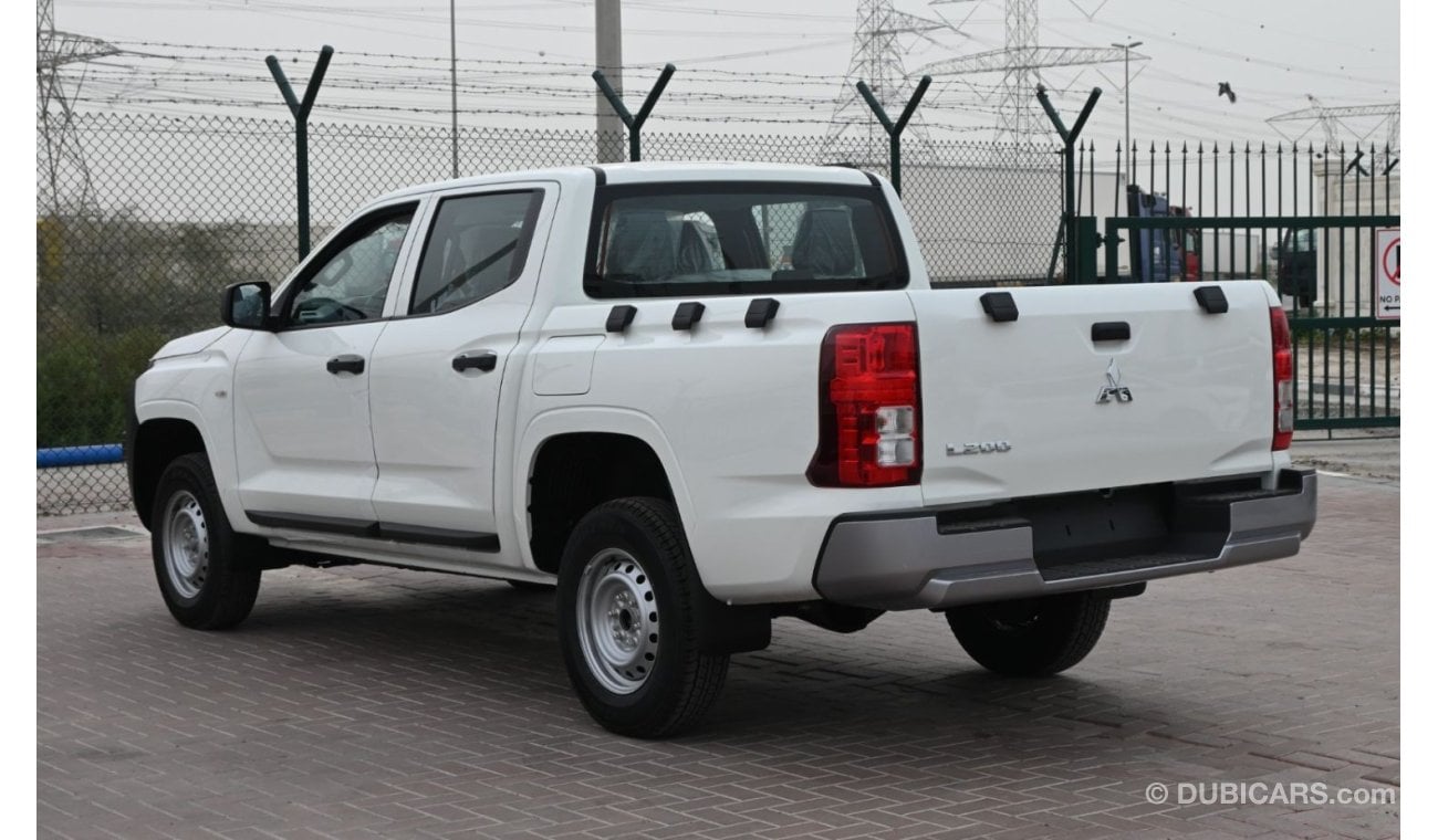 ميتسوبيشي L200 2.4L PETROL 4WD 2024