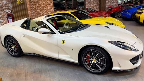 Ferrari 812 GTS | WEEKEND SPECIAL PRICE | 2022 | BIANCO ITALIA | FULL CARBON FIBER | 6.5L V12 | 789 HP