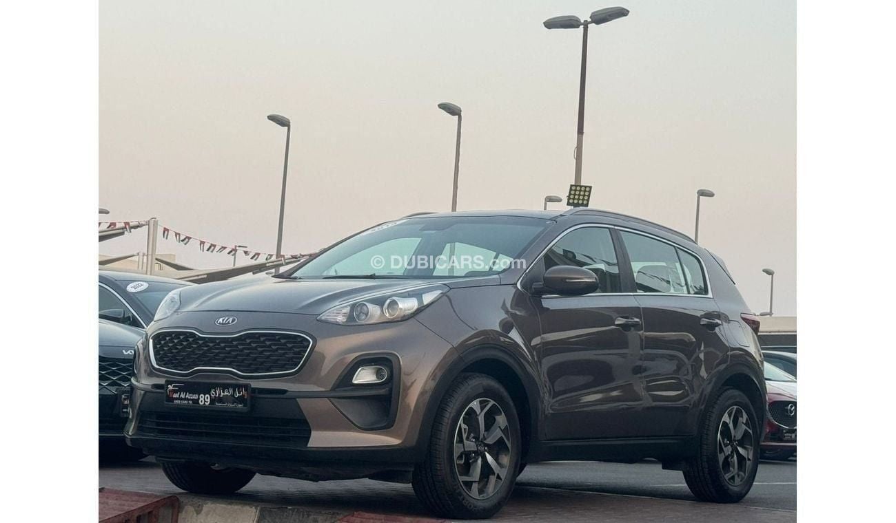 Kia Sportage Base 2.0L