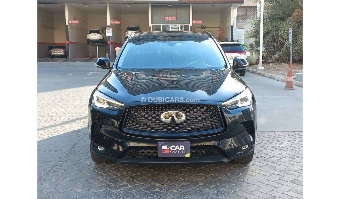 إنفينيتي QX50 Luxury 2.0L RWD