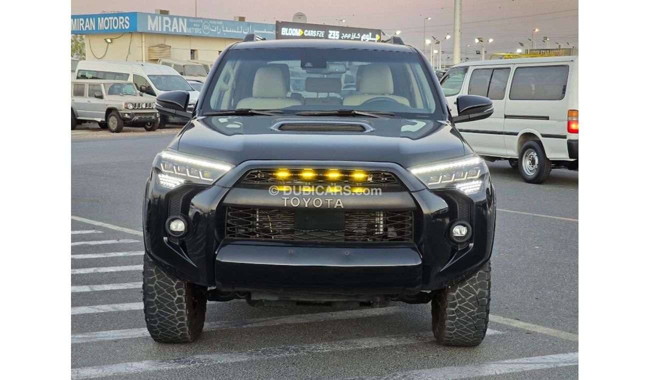 Toyota 4Runner 2023 Model 4x4 , Push button and original leather seats