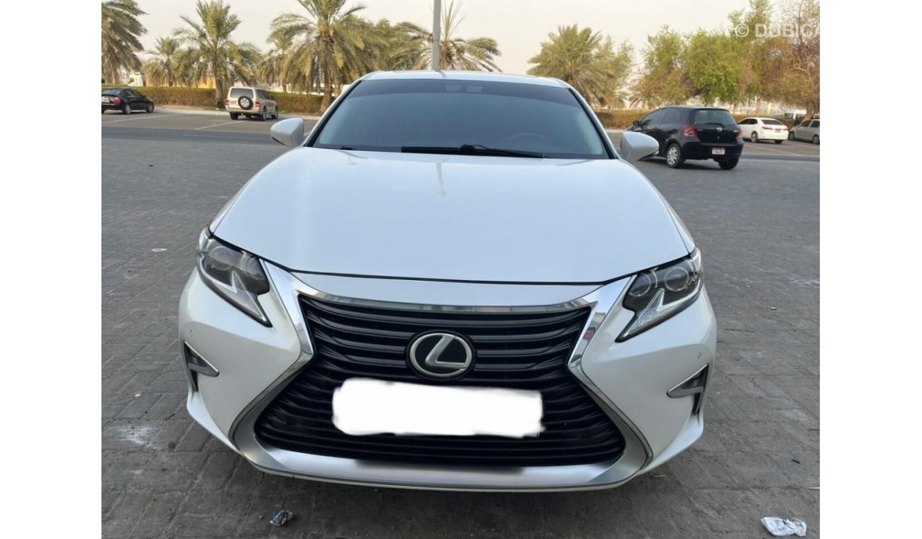 Lexus ES350