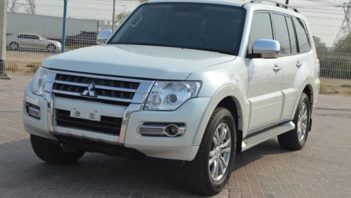 Mitsubishi Pajero Full option clean car accident free