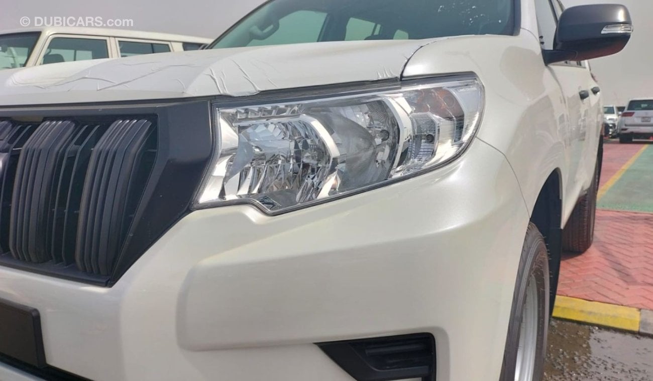 تويوتا برادو TOYOTA PRADO 2.7L BASIC COLOR WHITE MODEL 2023