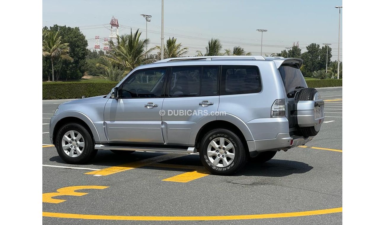 Mitsubishi Pajero Mitsubishi pajeero 2010 GCC