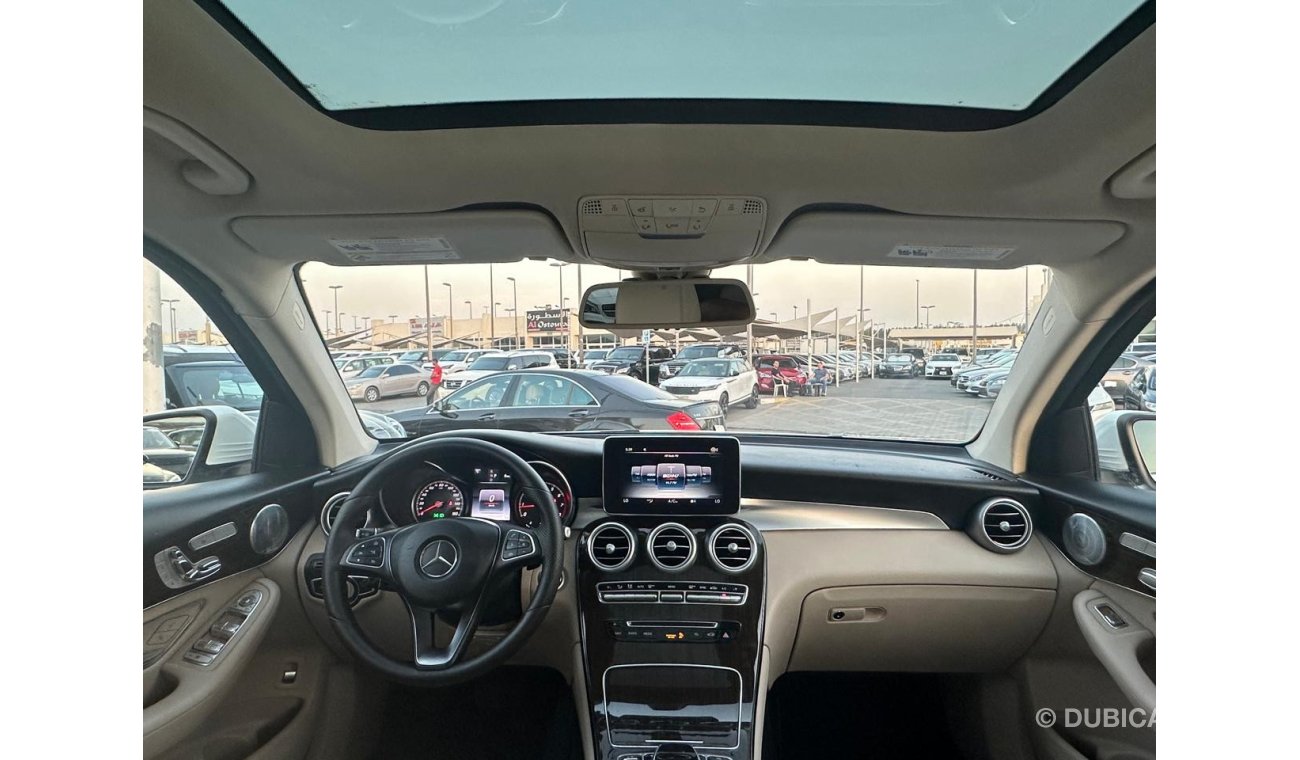 مرسيدس بنز GLC 300 35 Mercedes GLC 300 KIT AMG_American_2018_Excellent Condition _Full option