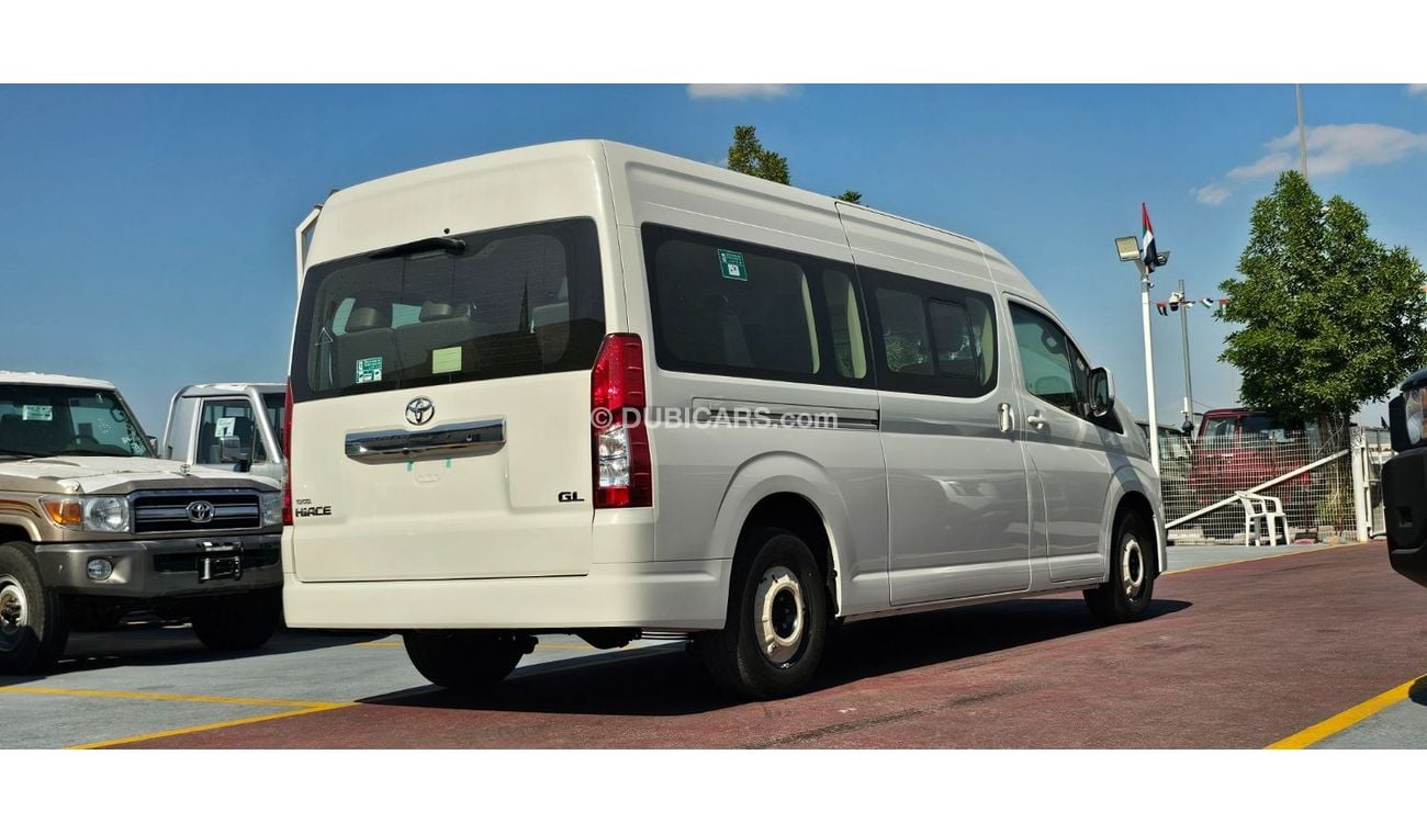 Toyota Hiace TOYOTA HIACE 3.5 V6 GL MANUAL 2WD 2025 with 3-point seat belt, Leather Seats, Rear Heater USBPort