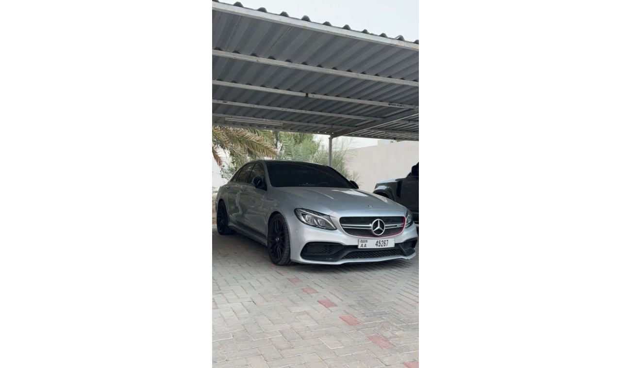 Mercedes-Benz C 63 AMG