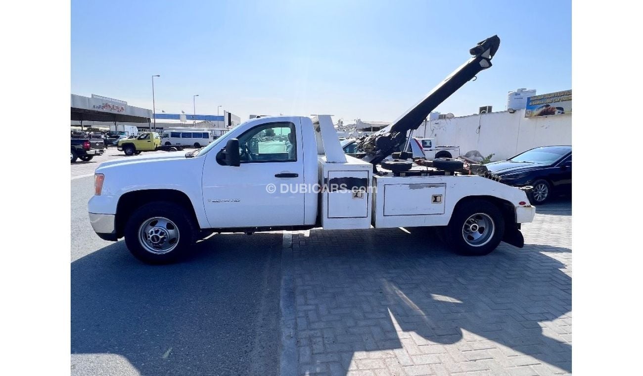 جي أم سي سييرا GMC HD3500 pickup, police car, in very good condition, model 2008