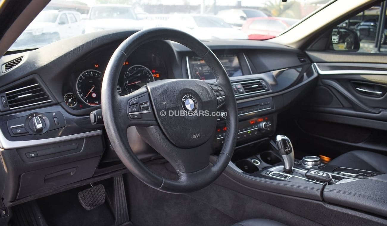 BMW 520i