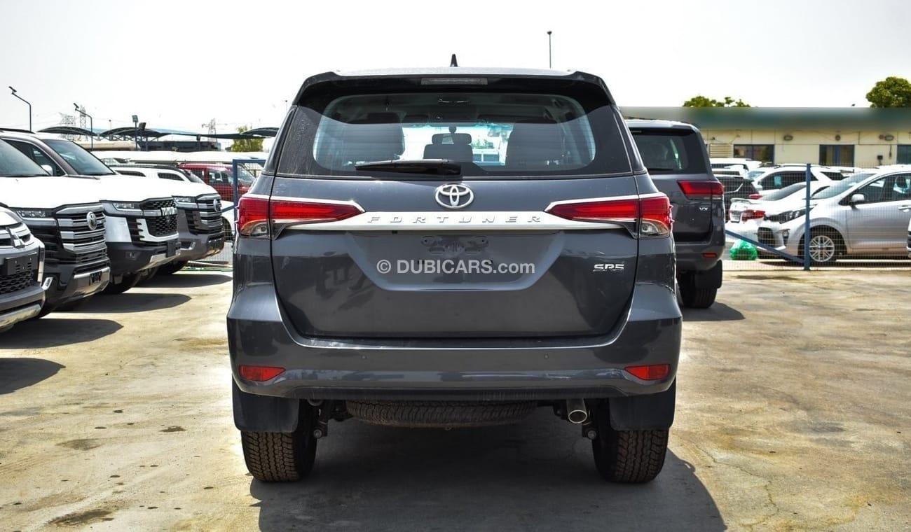 Toyota Fortuner Toyota fortuner 2.7L petrol MY2024