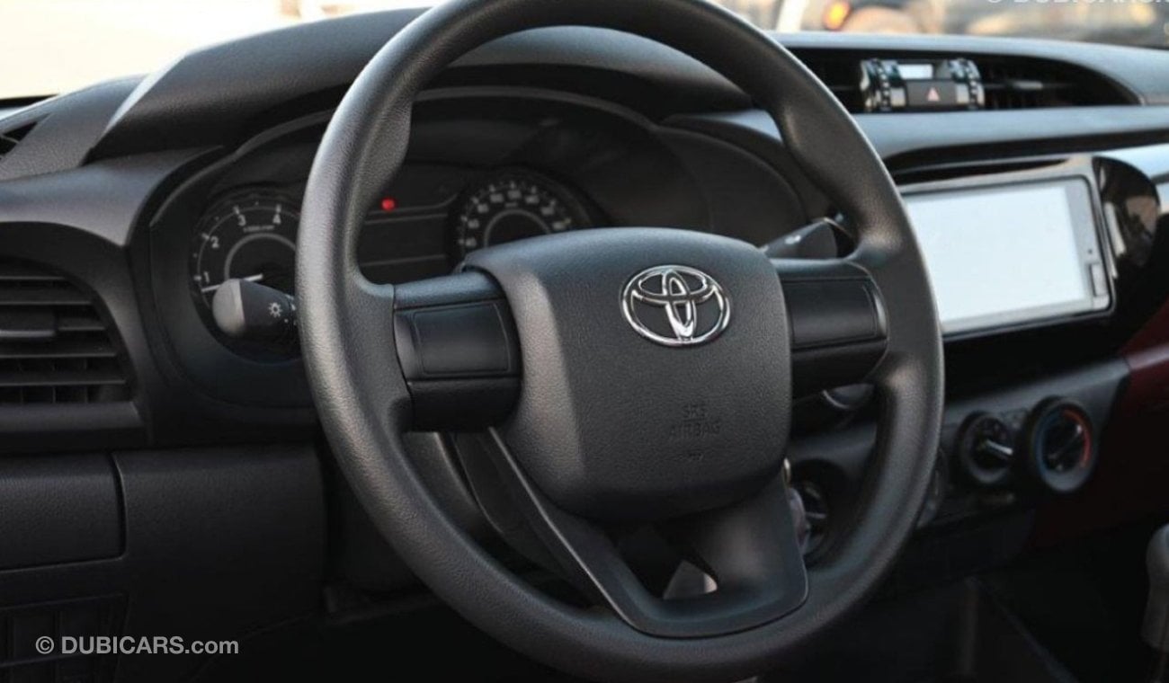 تويوتا هيلوكس Toyota Hilux HILUX SC 2.7L 4X4