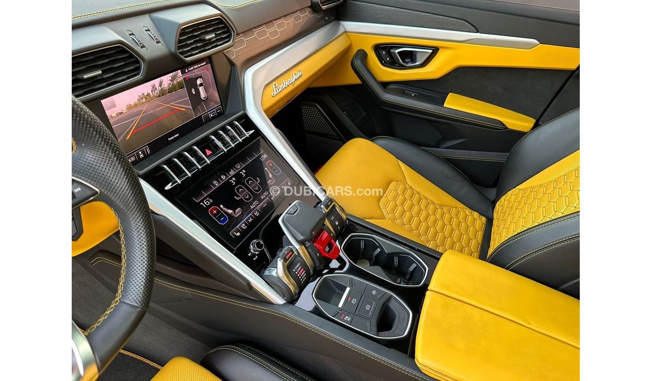 Lamborghini Urus Std