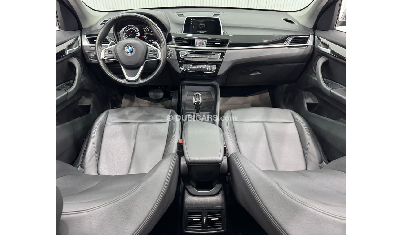 BMW X1 sDrive 20i 2.0L 2019 BMW X1 sDrive20i, Warranty, Service History, Excellent Condition, GCC