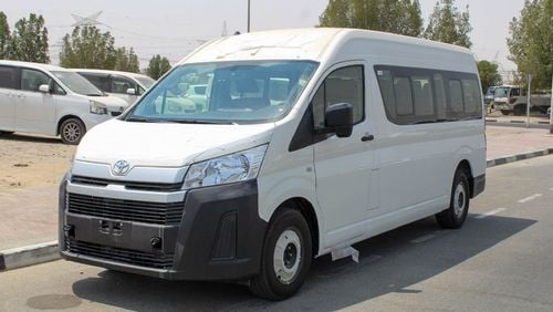 Toyota Hiace TOYOTA HIACE 2.8L COMMUTER MT 2023 HR