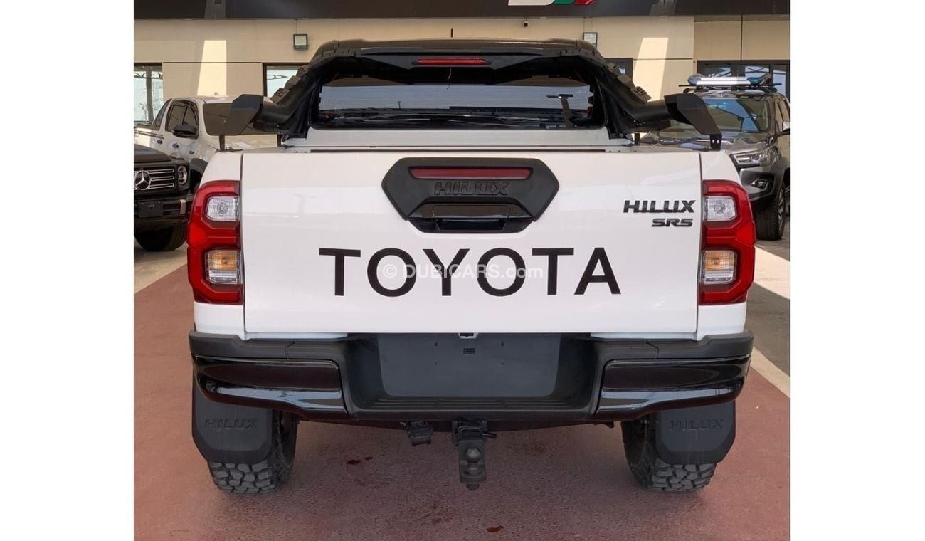 Toyota Hilux SR5