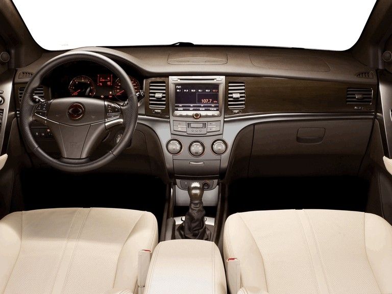 Ssangyong Actyon interior - Cockpit