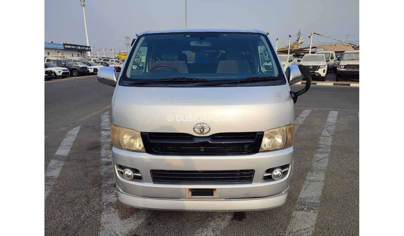 تويوتا هاياس KDH200-0002465 || TOYOTA	HIACE (VAN)	2004	SILVER	2500	DIESEL	RHD	AUTO || ONLY EXPORT.