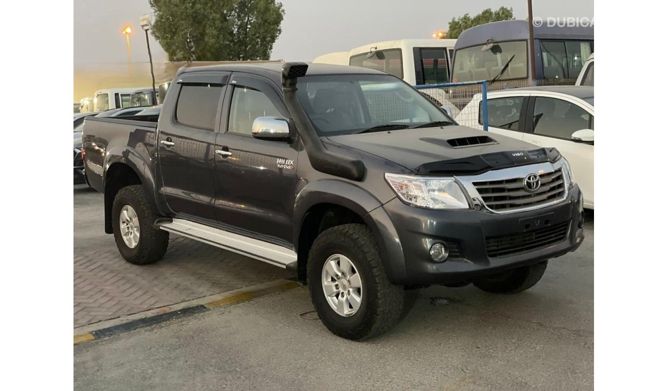 تويوتا هيلوكس 2010 TOYOTA HILUX DOUBLE CABIN D4D