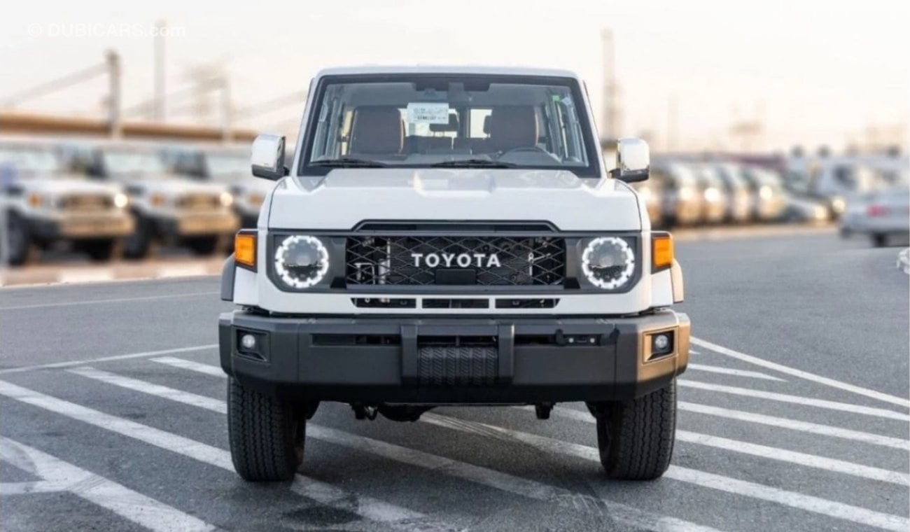 تويوتا لاند كروزر هارد توب Toyota Land Cruiser Hard Top 2024 Toyota LC76 2.8l Diesel Automatic Full Option