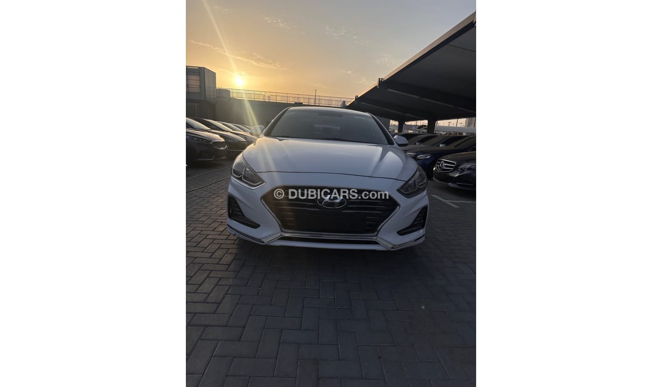 Hyundai Sonata Sport خاليه من الحوادث