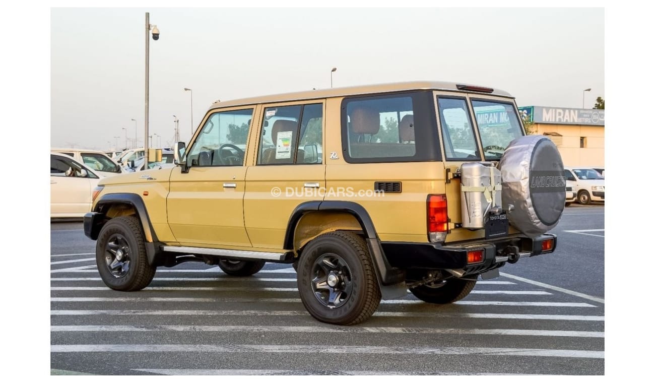 Toyota Land Cruiser Hard Top TOYOTA LAND CRUISER HARDTOP 4.0L V6 70 SERIES AWD 2022 | AVAILABLE FOR EXPORT