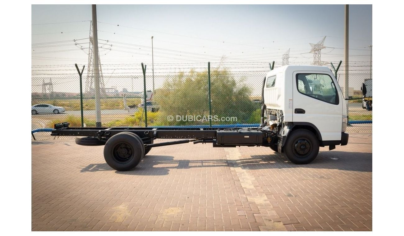 Mitsubishi Fuso Canter 2023 4.2L M/T 4x2 Diesel Short Chassis | 100L Fuel Tank | POWER STEERING