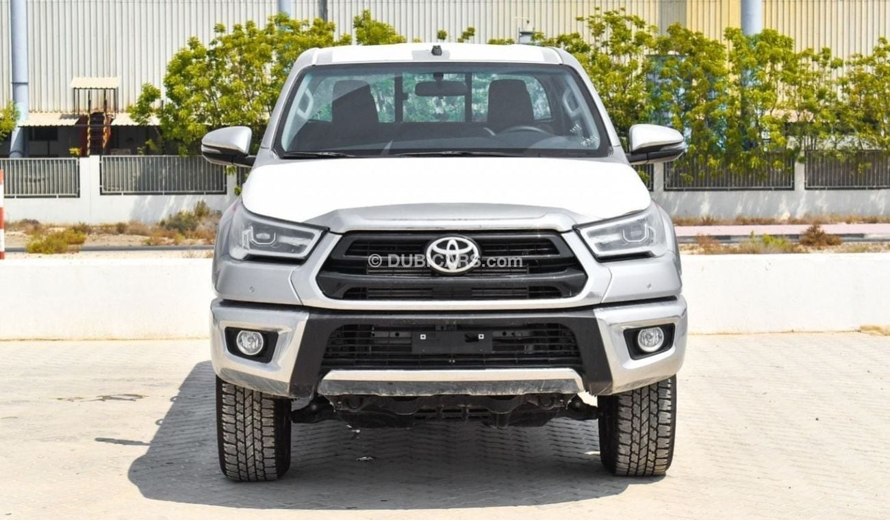 Toyota Hilux 2023 Toyota Hilux 4x4 DC 2.8 SR5 - Silver inside Black | Export Only