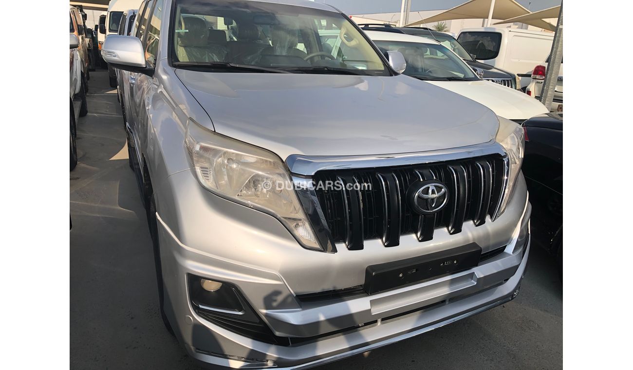 Toyota Prado EXR 6 cylinder,model:2016.Excellent condition