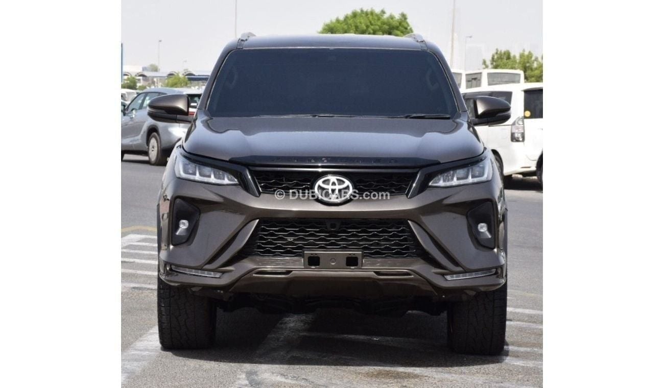 Toyota Fortuner 2019 Toyota Fortuner, 5dr SUV, 2.8L 4cyl 1GD Diesel Engine, Automatic, Four Wheel Drive, Australian 