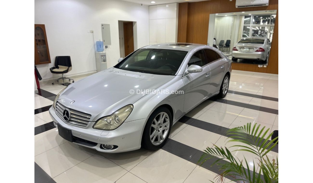 مرسيدس بنز CLS 500 MERCEDES BENZ CLS500  MODEL2007 WITHOUT ANY ACCIDENT