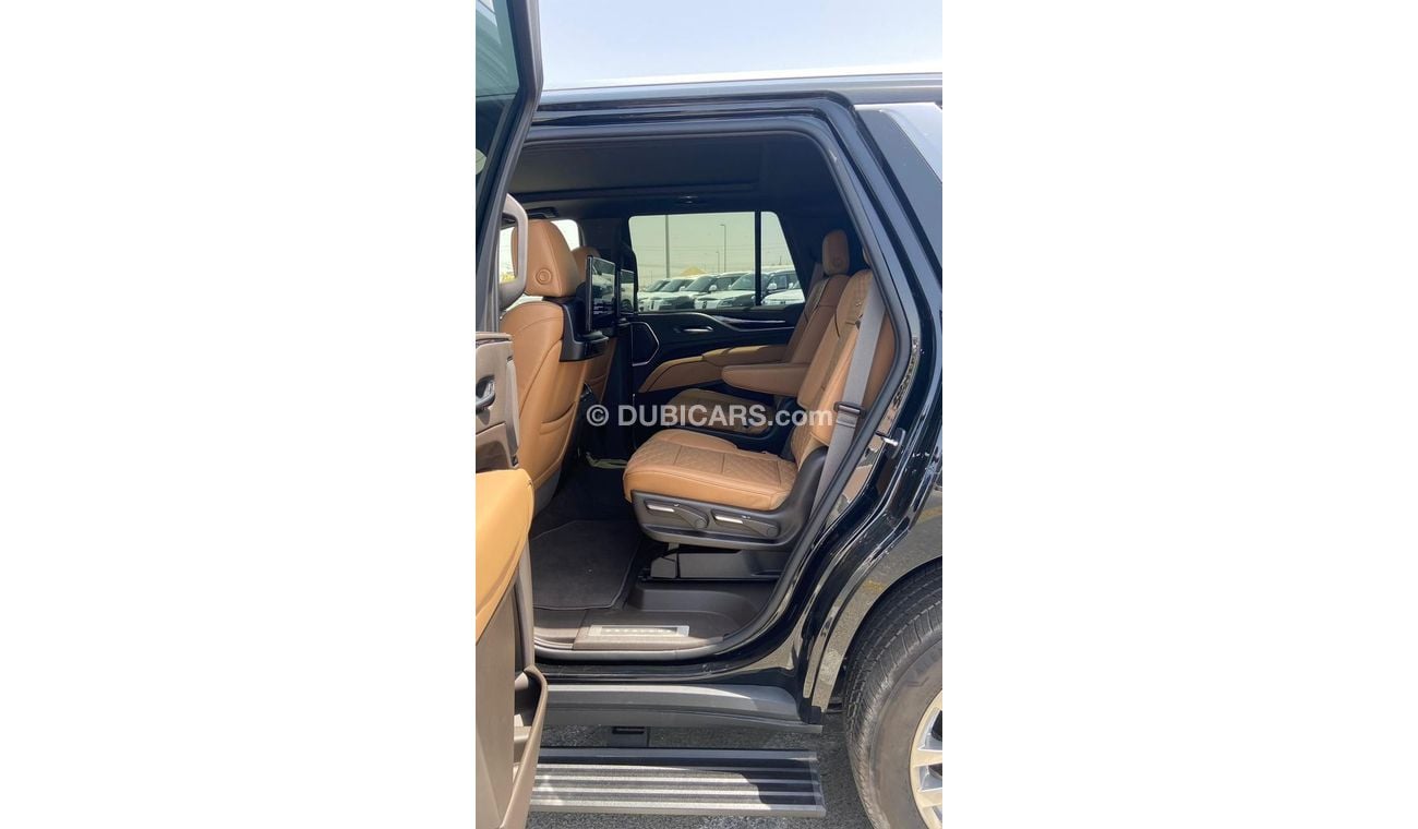 Cadillac Escalade Cadillac Escalade 6.2 L Premium Luxury