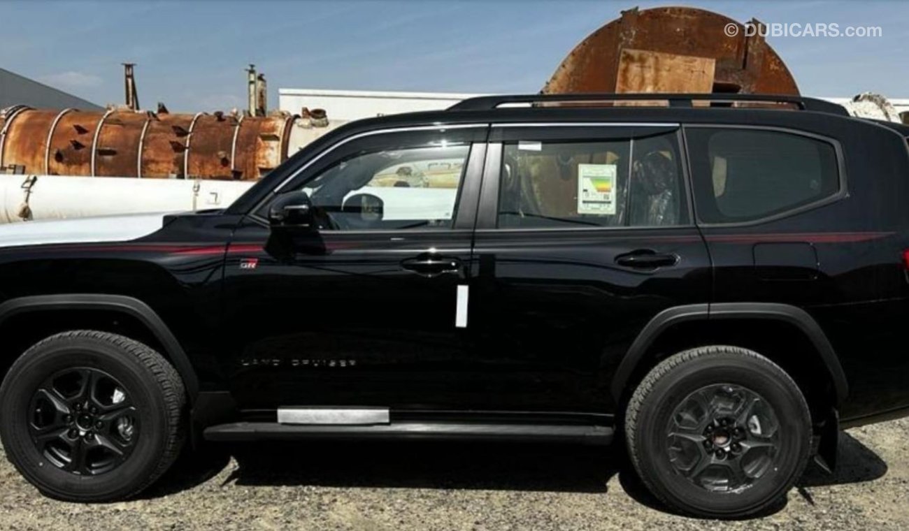 تويوتا لاند كروزر 2024 TOYOTA LAND CRUISER LC300 GR SPORT 3.5L TWIN TURBO HI(i) A/T PTR (export only)