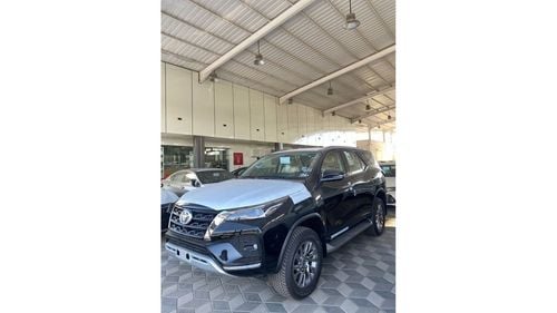 تويوتا فورتونر 2023 Toyota Fortuner 4.0L VX Petrol Automatic 4X4  Zero KM