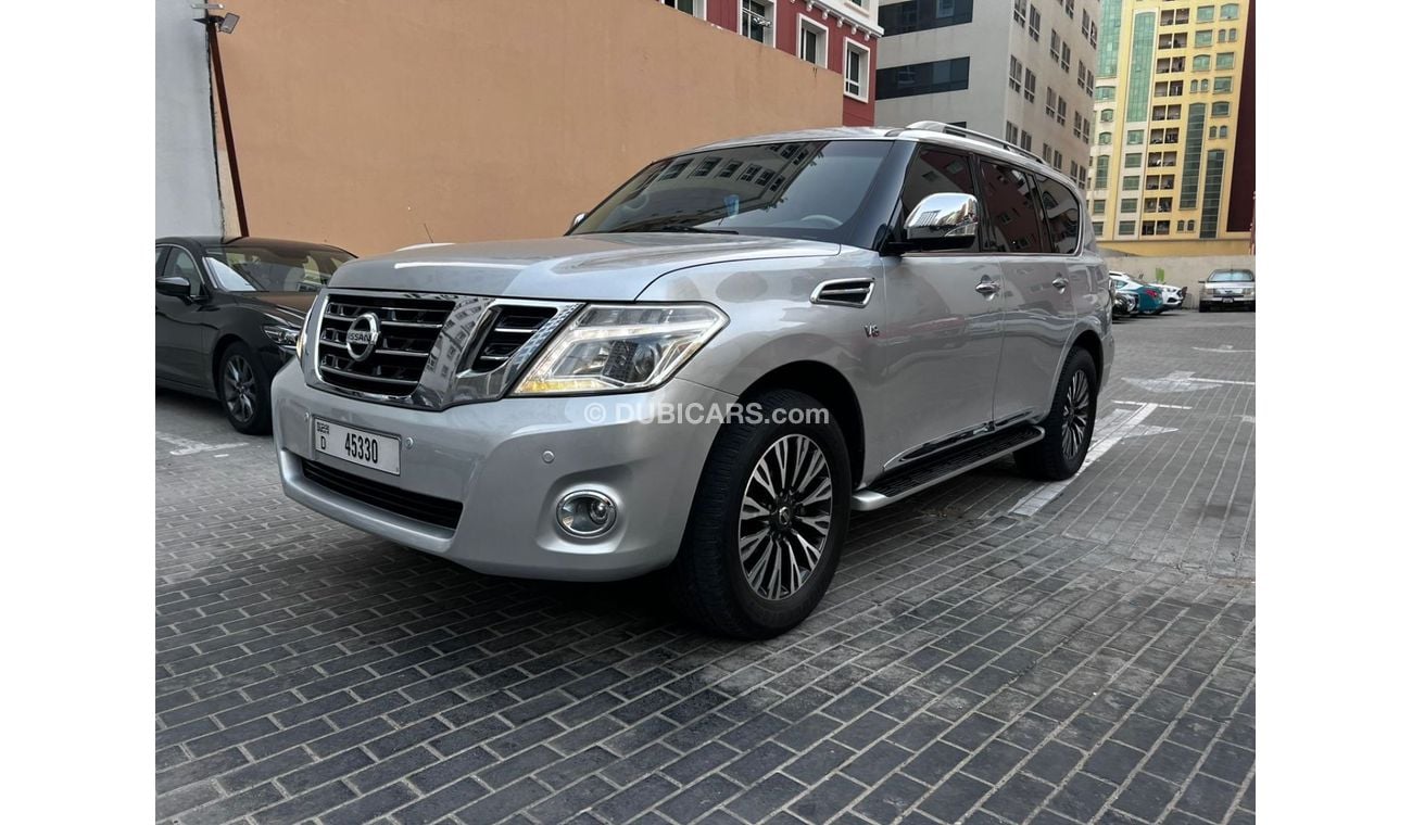 نيسان باترول SE Platinum 5.6L NISSAN PATROL PLATINIUM VVEL V8 - GCC SPECS - WELL MAINTAINED