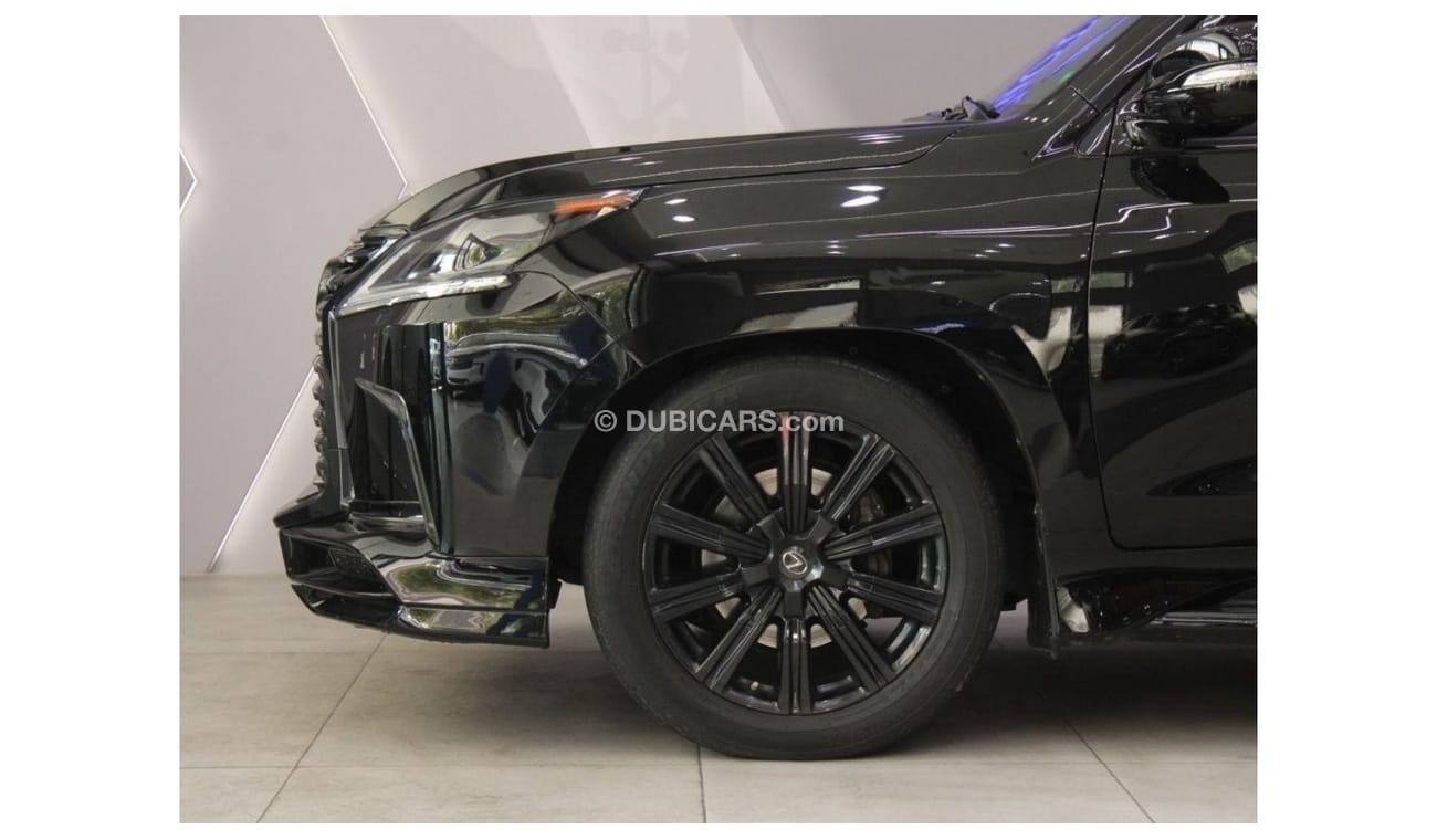 Lexus LX570 Signature Black Edition