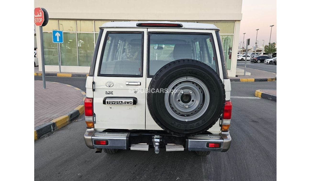 Toyota Land Cruiser Hard Top