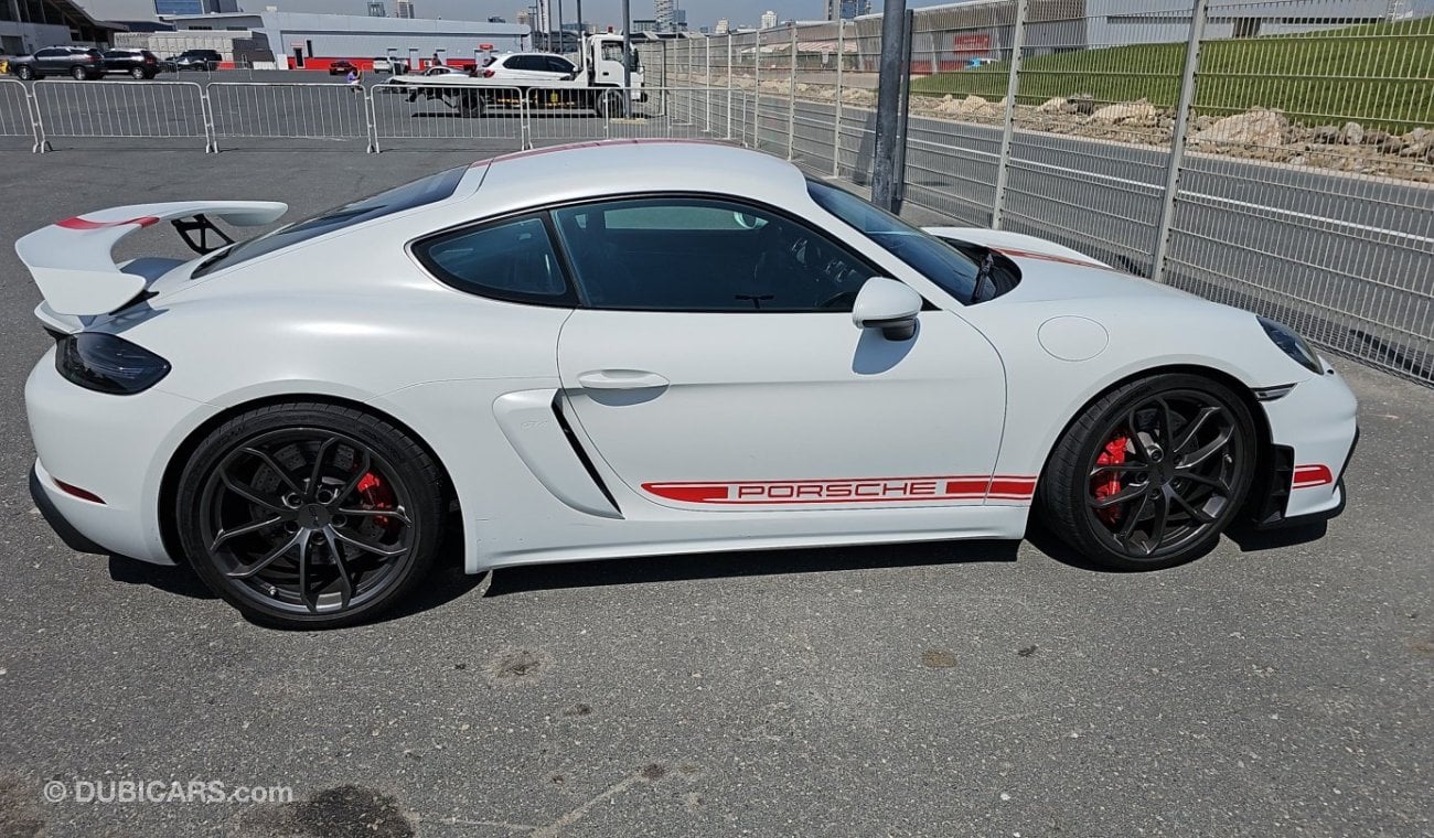 Porsche 718 Cayman