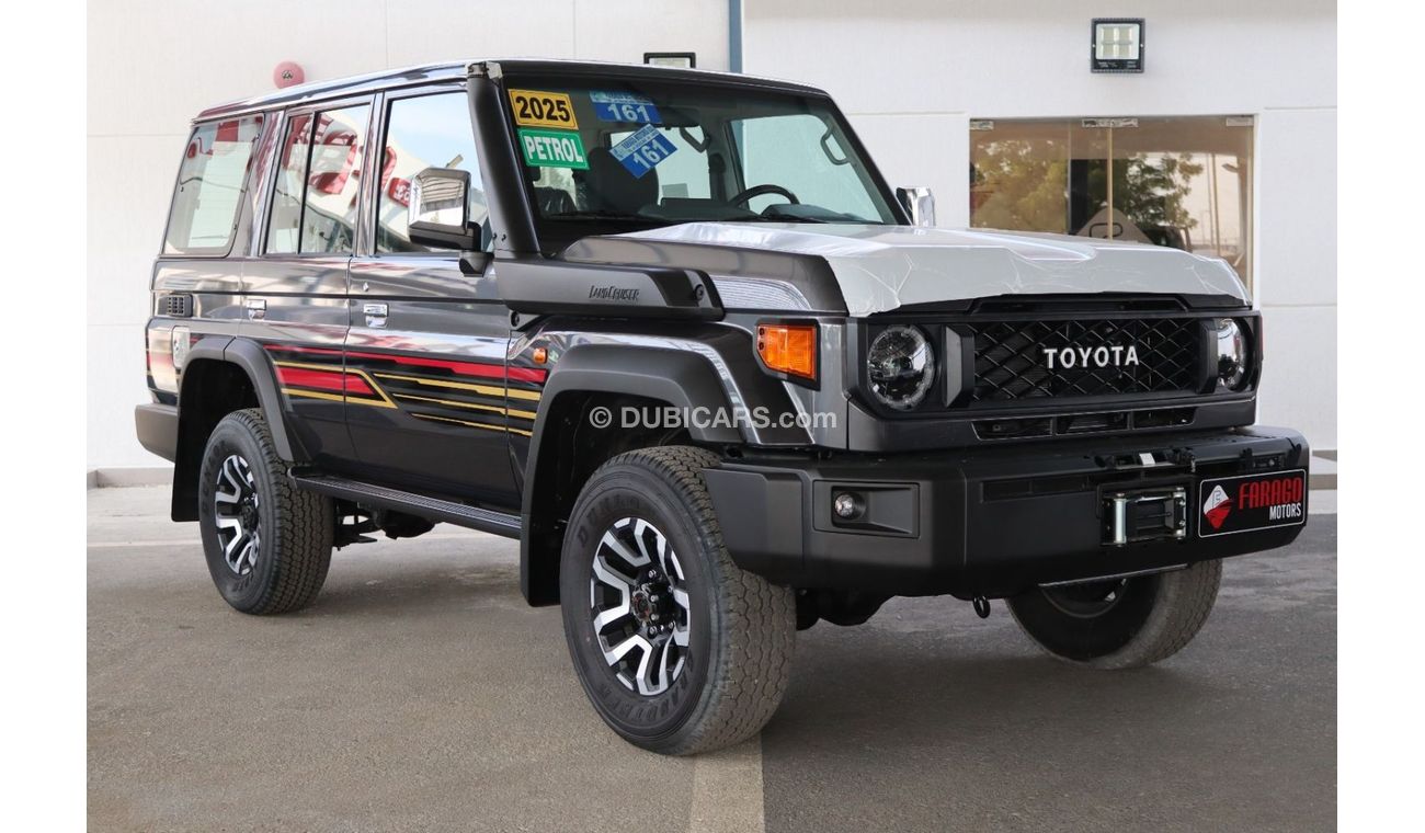 Toyota Land Cruiser 70 2025 TOYOTA LAND CRUISER GRJ 76 4.0 V6 AUTO - **التصدير فقط خارج الخليج**EXPORT ONLY** 40 ANNIVERSAR